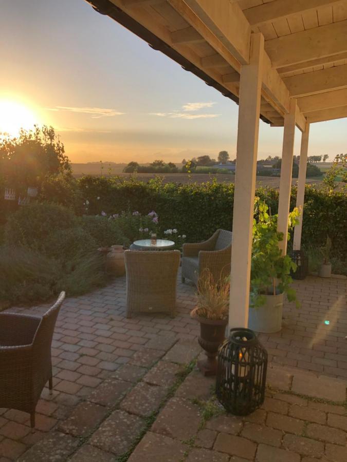 סימריסהאם Glimminge Bed & Breakfast מראה חיצוני תמונה